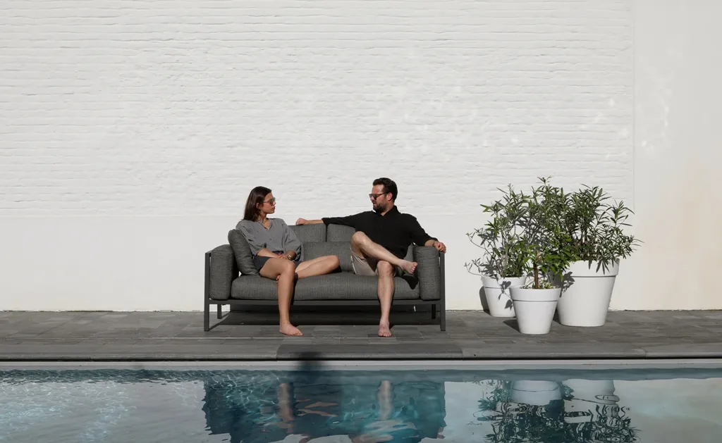 картинка Диван антрацит/серый, алюминий Стокгольм №2