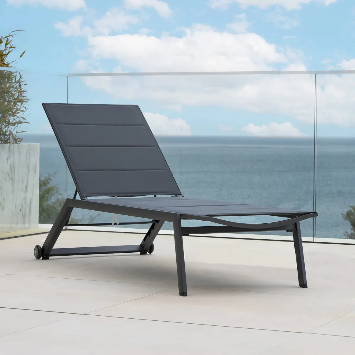 картинка Лежак антрацит, алюминий/текстилен Висбю