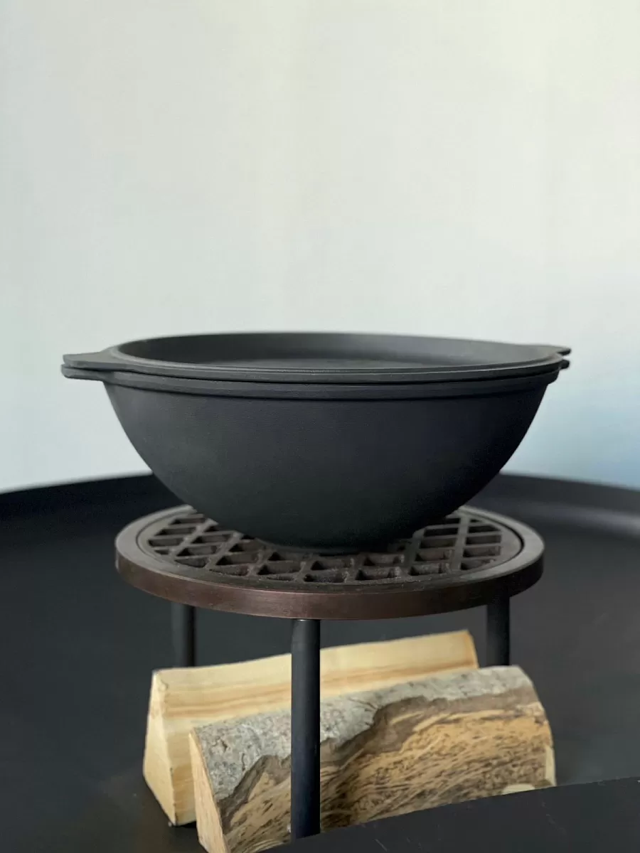 картинка Казан чугунный с крышкой