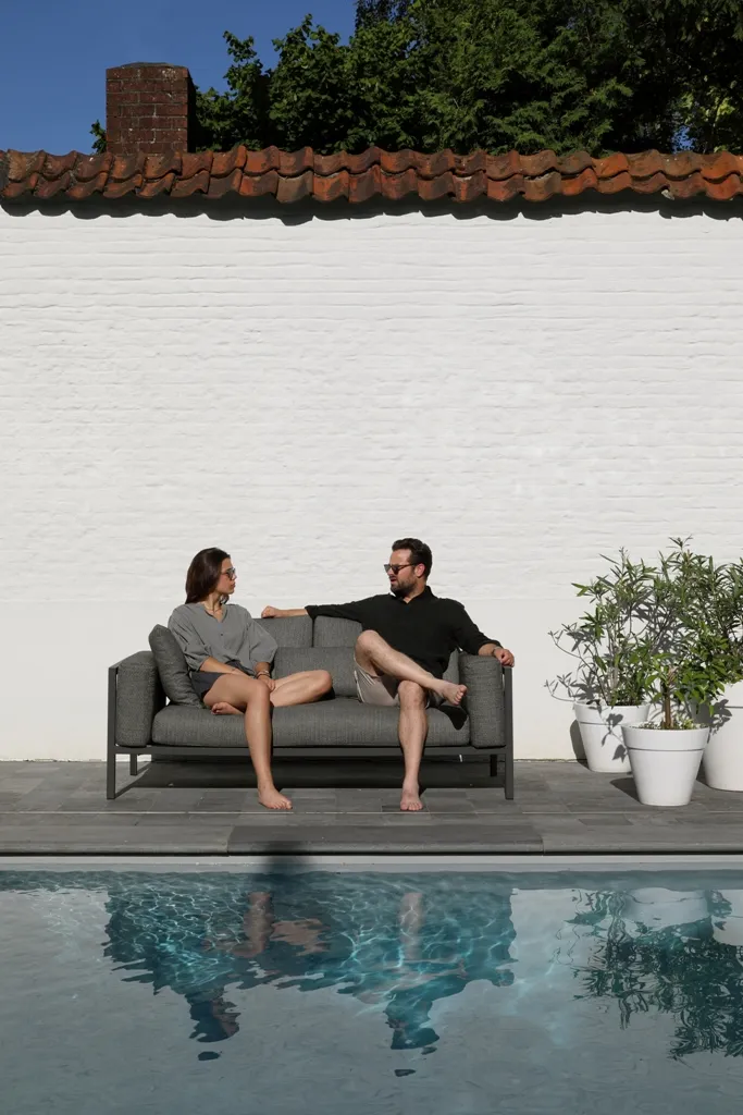 картинка Диван антрацит/серый, алюминий Стокгольм №2