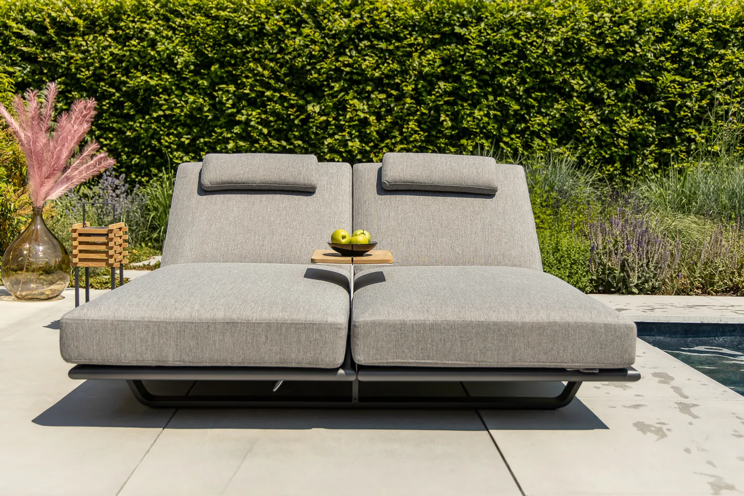 картинка Комплект лежаков антрацит/серый, алюминий/тик Готланд