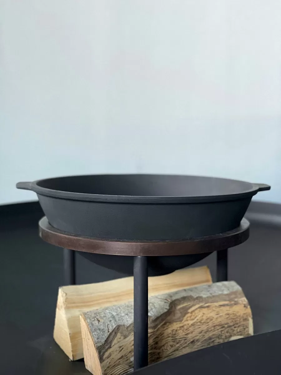 картинка Казан чугунный с крышкой