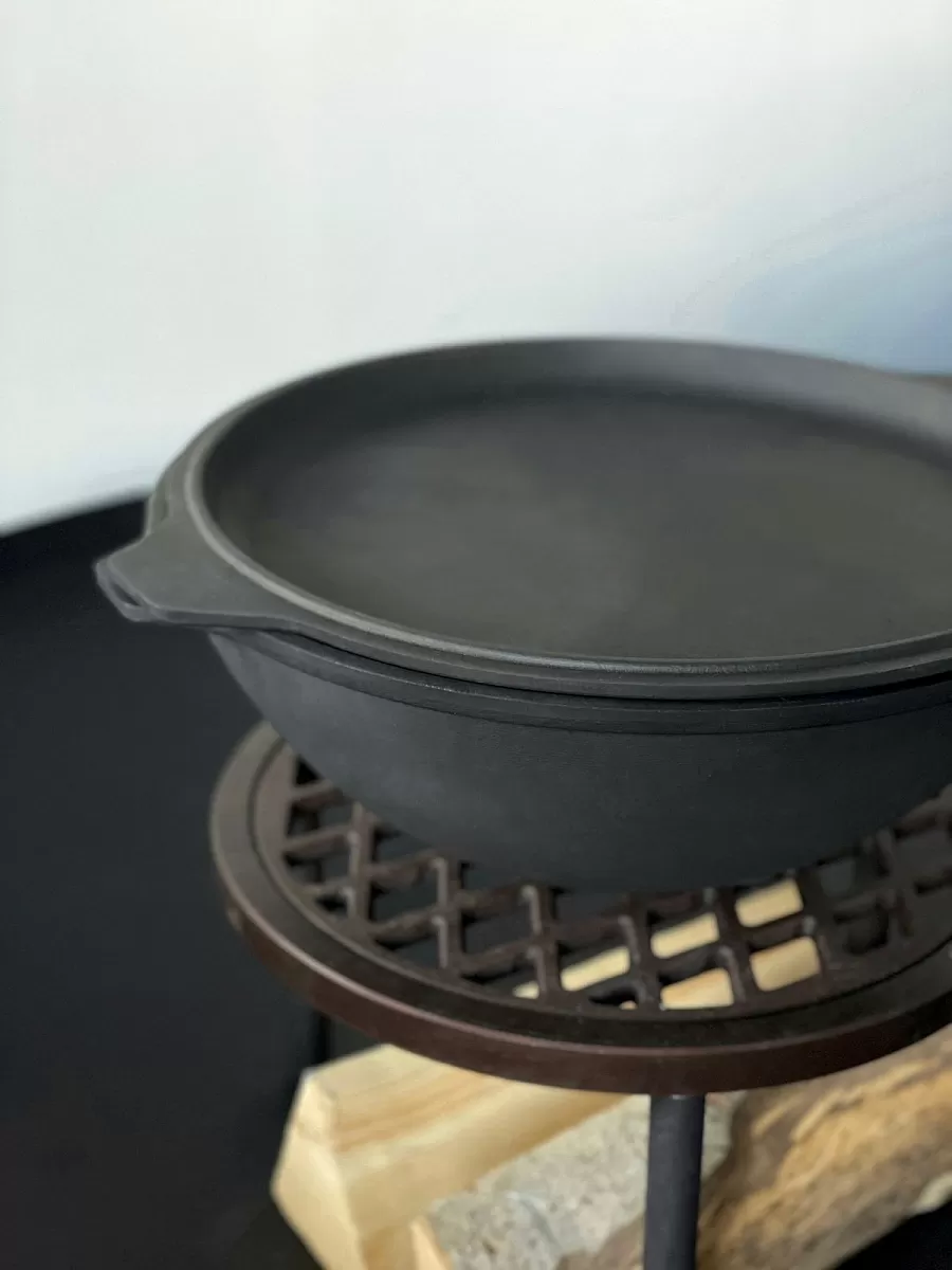 картинка Казан чугунный с крышкой