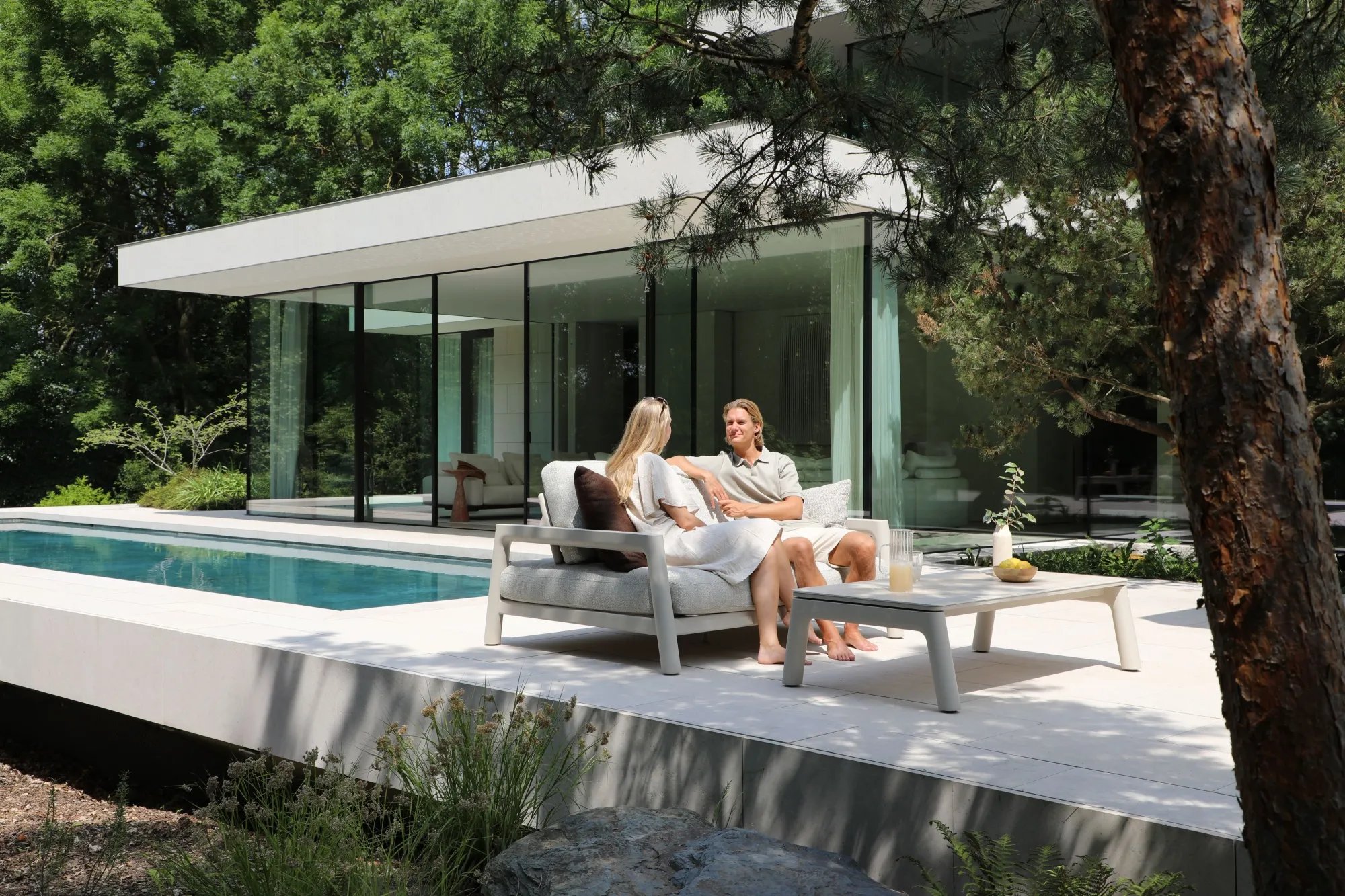 картинка Комплект лаунж мебели бежевый/бежевый, алюминий/стеклокерамика Коста №1