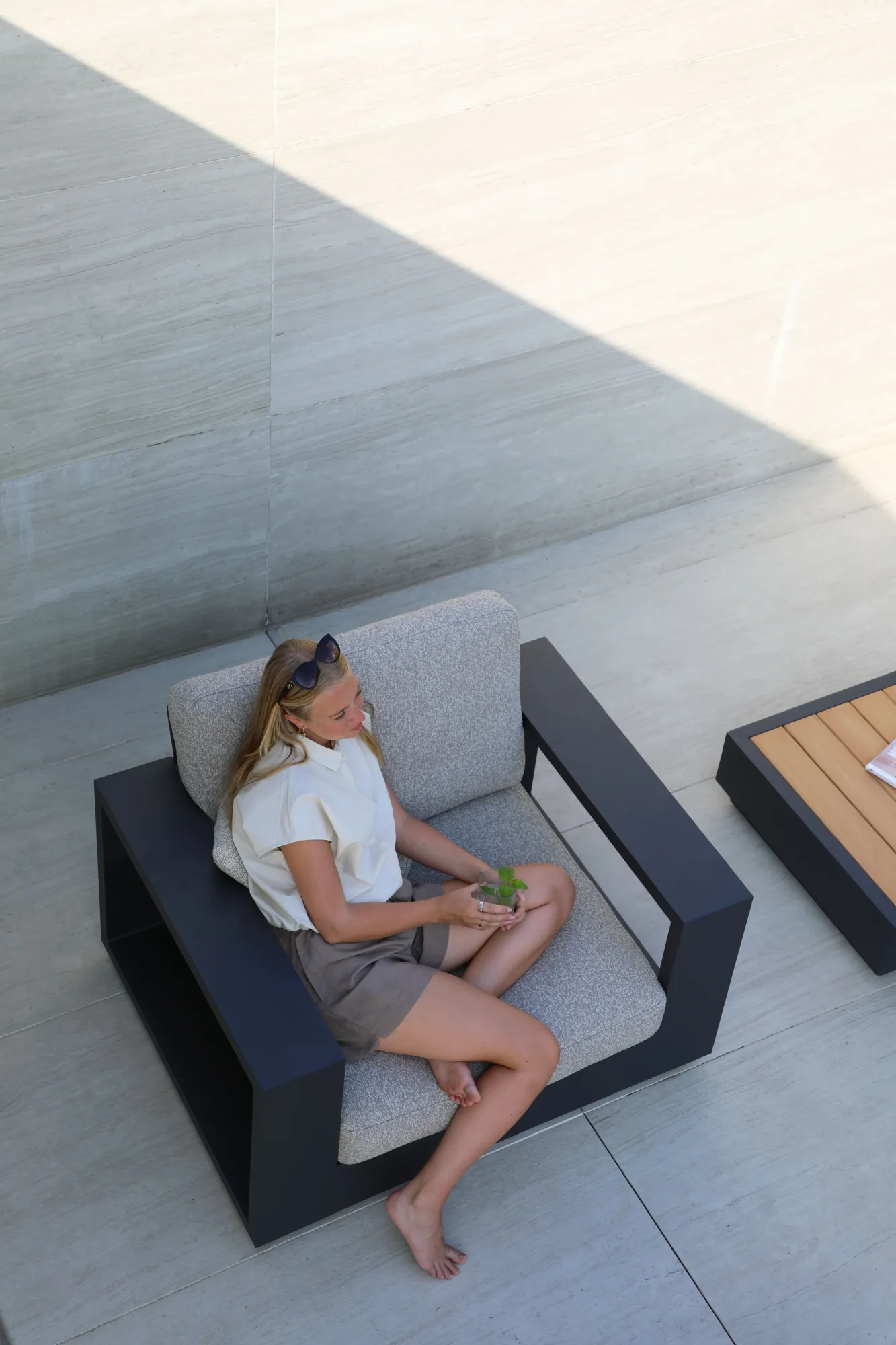 картинка Комплект лаунж мебели антрацит/серый, алюминий/олефин Истад №1