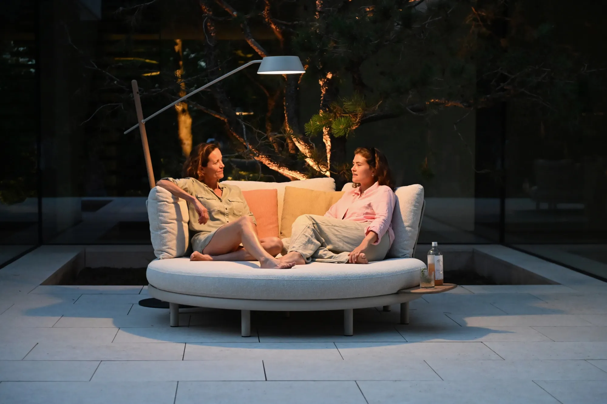 картинка Торшер антрацит/натуральный, алюминий/тик Сольна №2