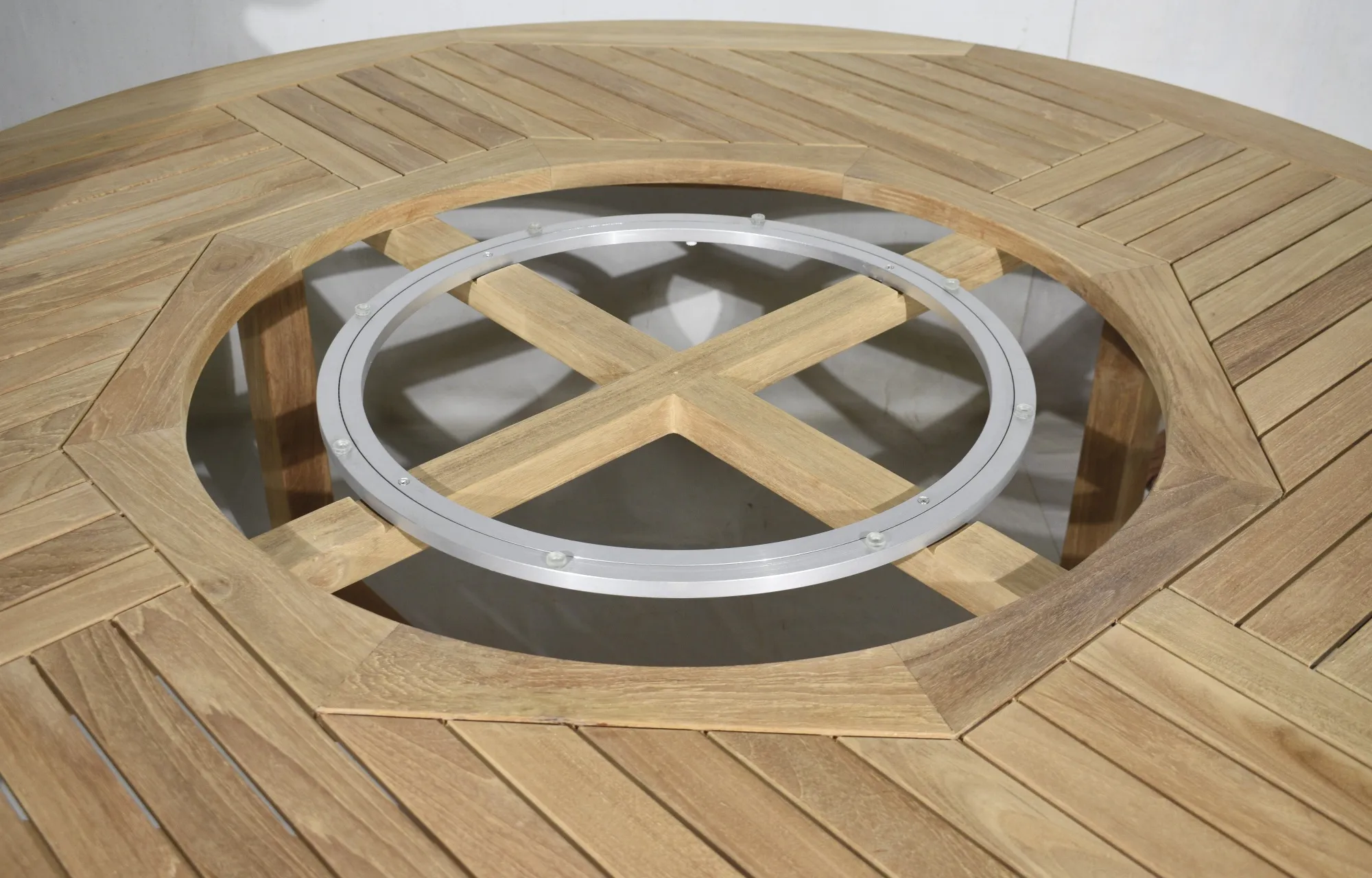 картинка Стол обеденный натуральный, тик Циркус